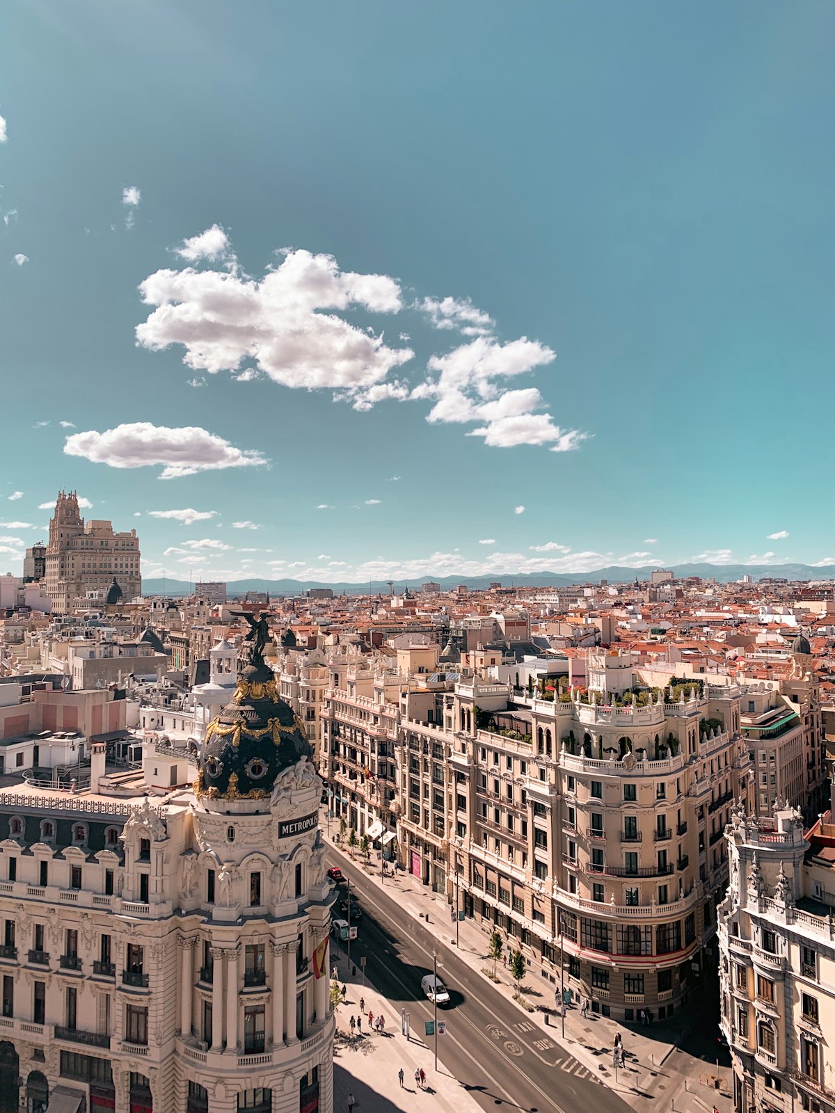 Residential buildings in Madrid, an example of urban projects